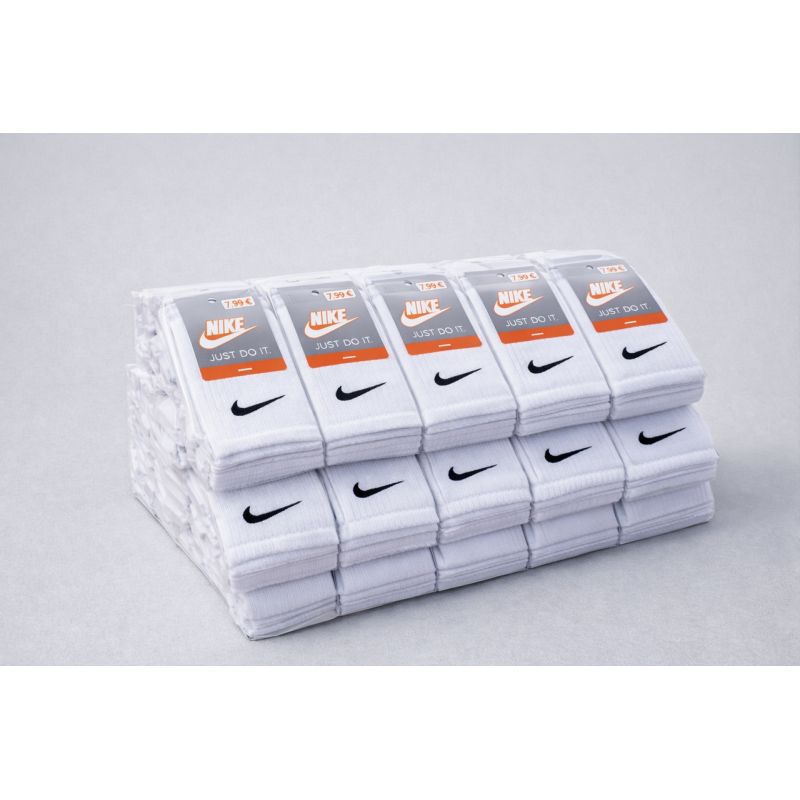 30 пар в упаковці шкарпетки big pack NIKE білі 36-39 р.. 30 пар в упаковці шкарпетки big pack NIKE білі 36-39 р..