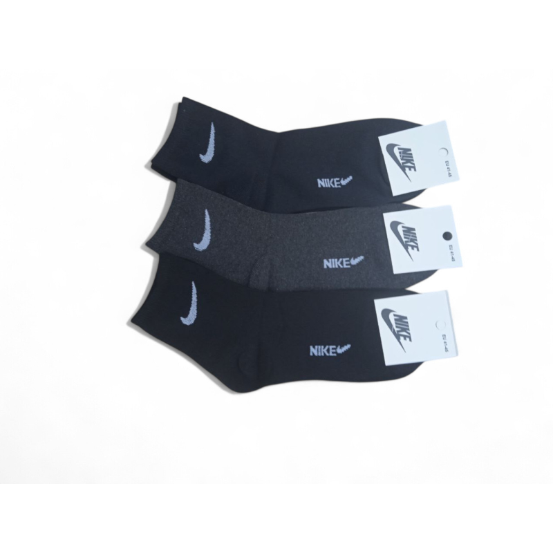 12 пар в упаковці шкарпетки середні 3 кольори NIKE 41-45 грн. 12 пар в упаковці шкарпетки середні 3 кольори NIKE 41-45 грн.