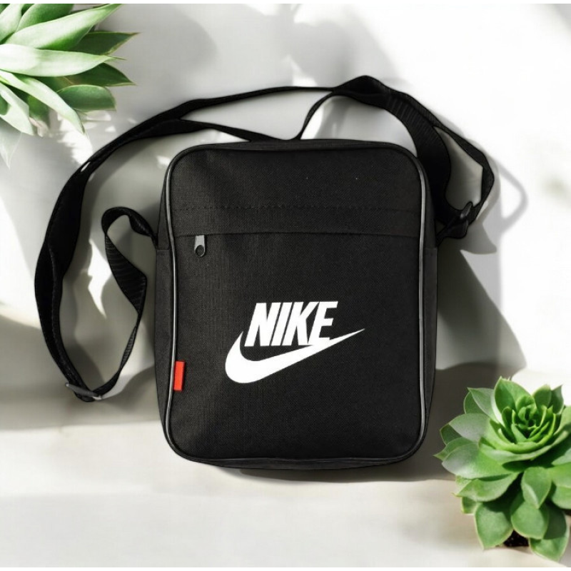 Барсетка Nike чорна чоловіча (сумка через плече) Барсетка Nike чорна чоловіча (сумка через плече)