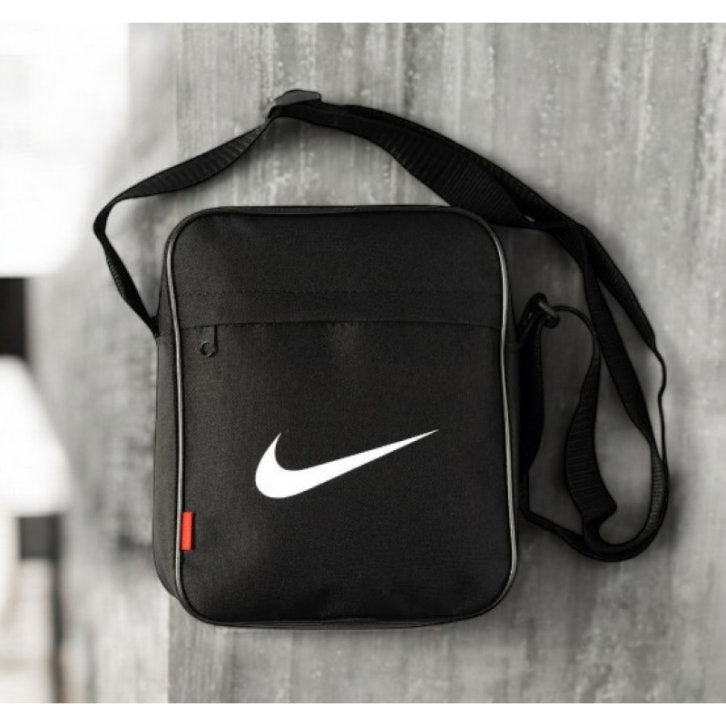 Барсетка Nike чорна чоловіча (сумка через плече) Барсетка Nike чорна чоловіча (сумка через плече)